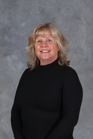 Mrs K Richardson
