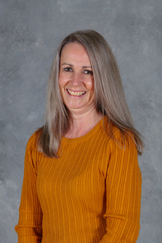 Mrs M Randall