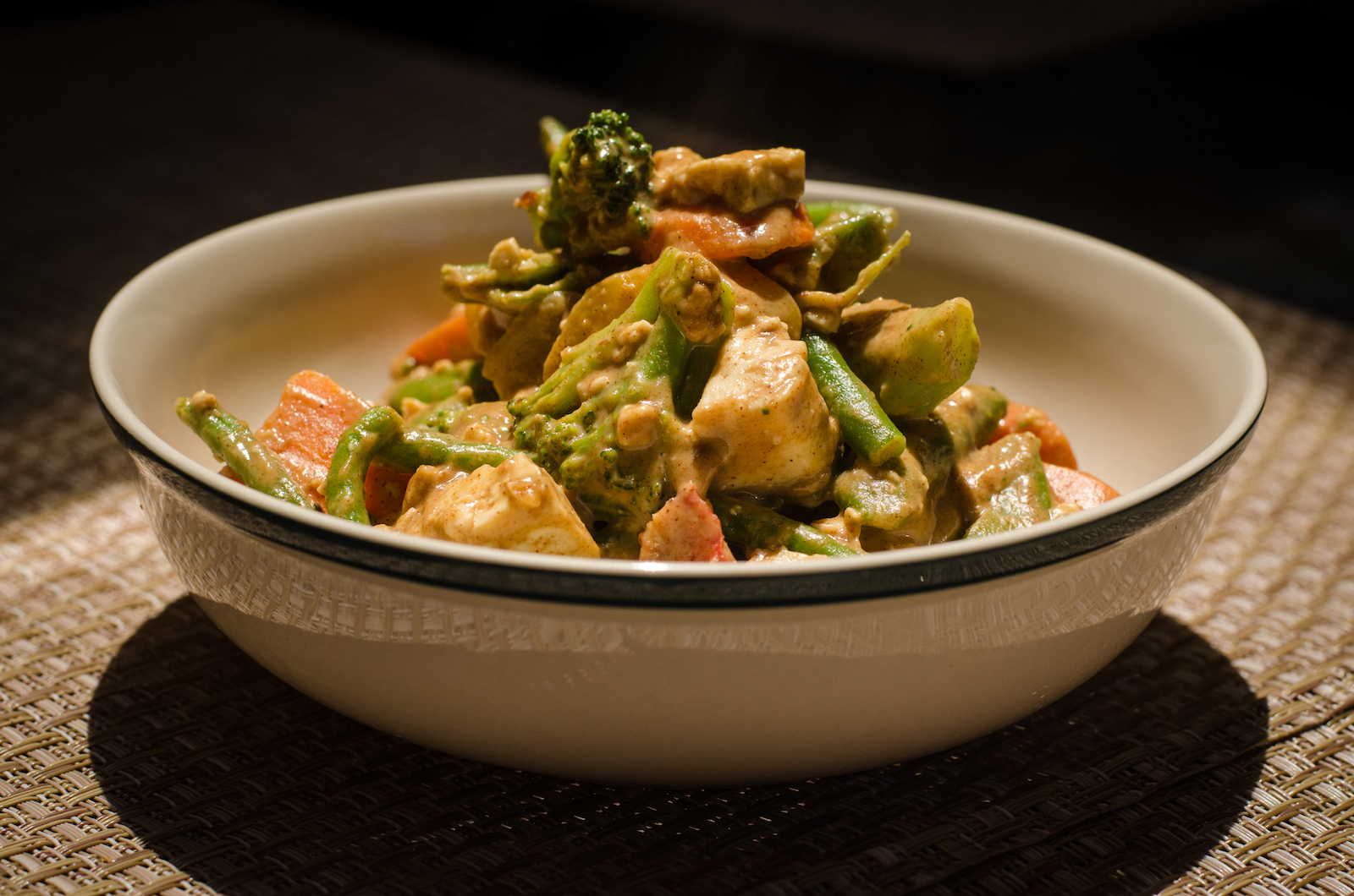 Almond butter satay stir fry