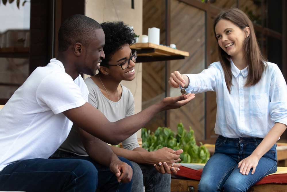 8 things landlords look for in a tenant