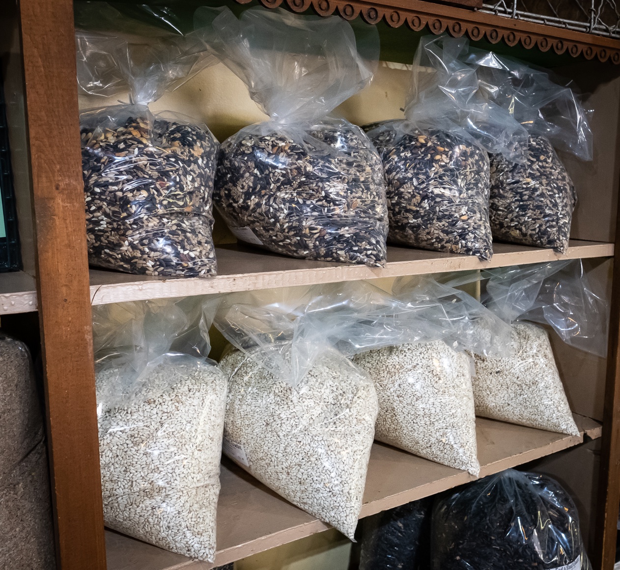 Collins Feed & Seed Center