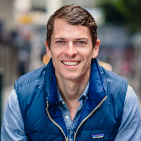 Matt Newcomb headshot