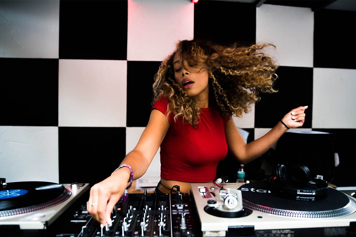 Artist Feature: Jayda G