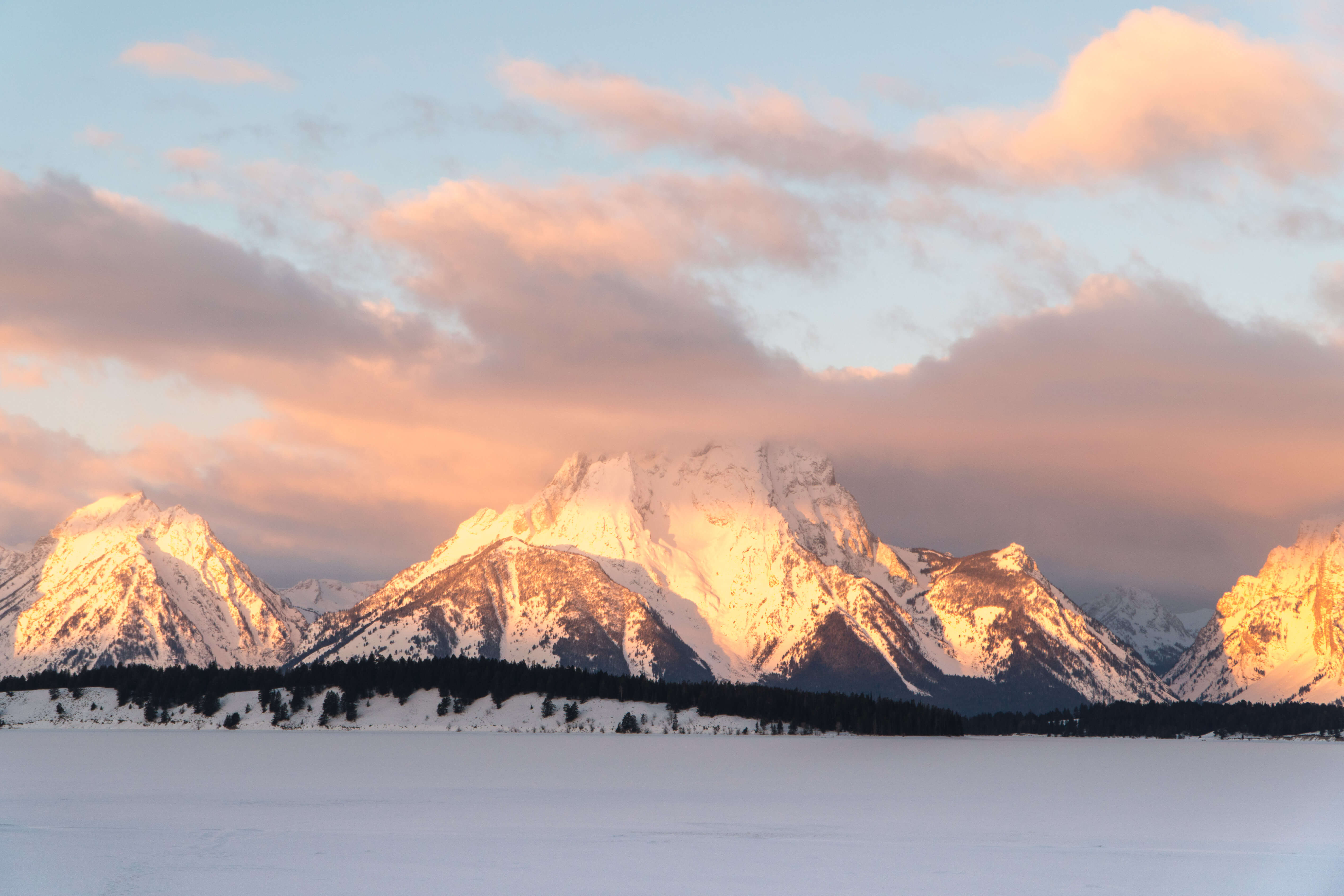 Dreamy sunrises on Mount Moran