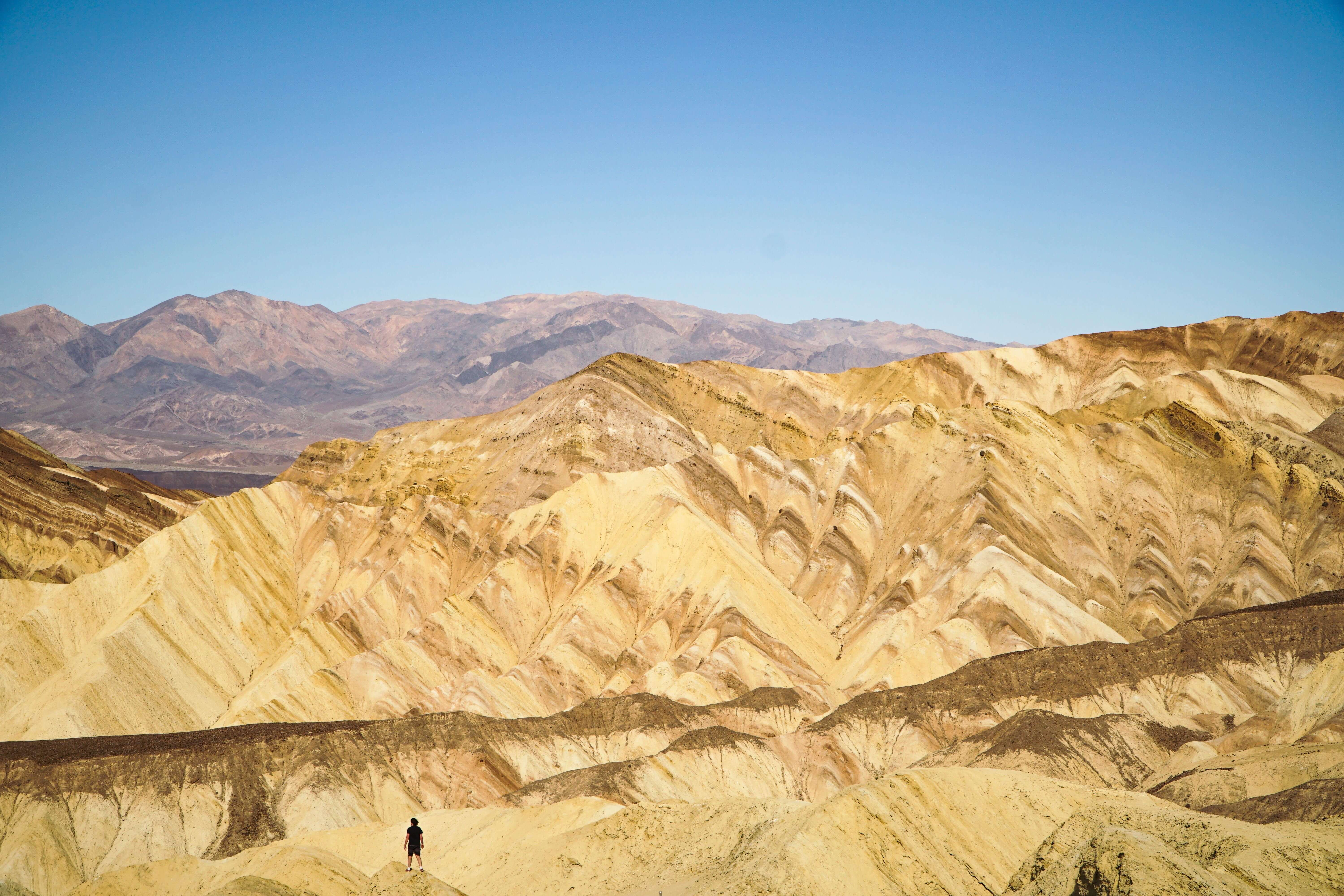 Gorgeous, painted hills along the Golden Canyon Trail