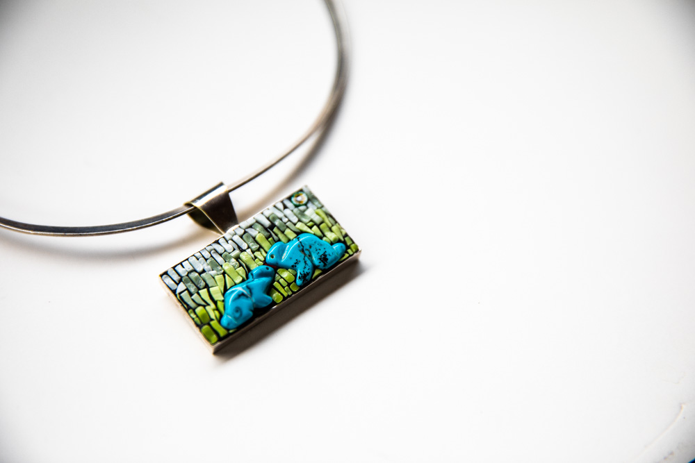 Photo of Imaginary Animals Kissing Pendant