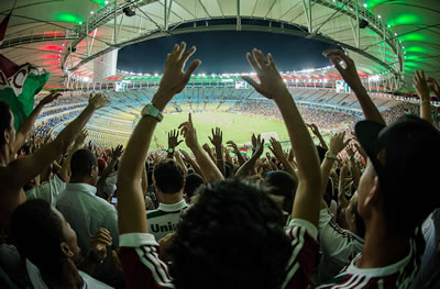 Já imaginou Ganhar Dinheiro enquanto assiste aos jogos do Seu time?