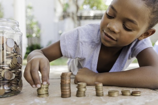 Mesada para os filhos: Como tornar ela educativa?