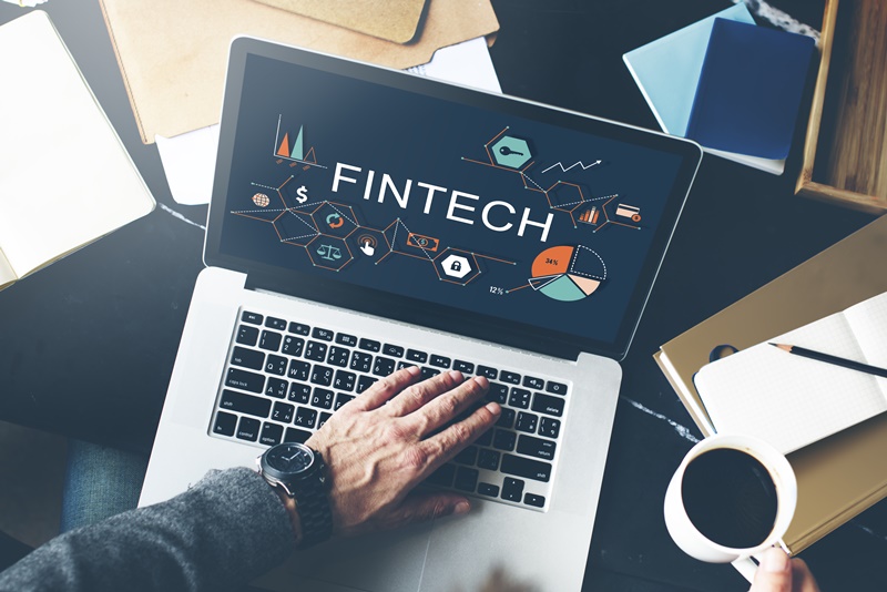 4 fintechs úteis para economizar e gerenciar seu dinheiro.
