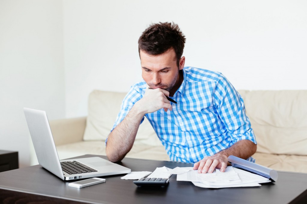 Conheça os 4 piores hábitos financeiros que prejudicam sua riqueza