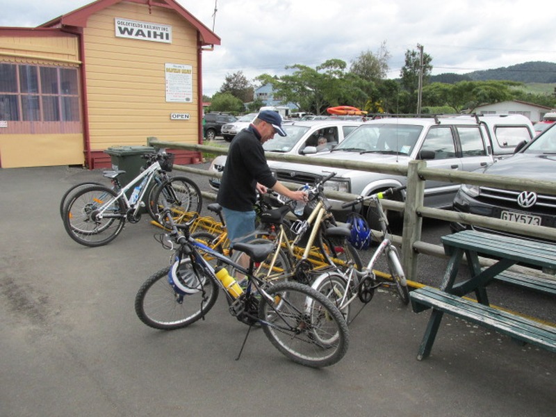 Trail Status: Notification